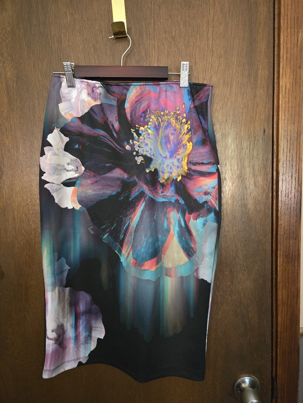 Apt. 9 Floral Pencil Skirt in Black with Teal, Pink & Yellow Medium